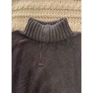Gray Knit Turtleneck WOMEN'S Sweater Size XL100% Cozy Warmth  Perfect For Hiding